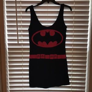 Top/ costume / pajamas